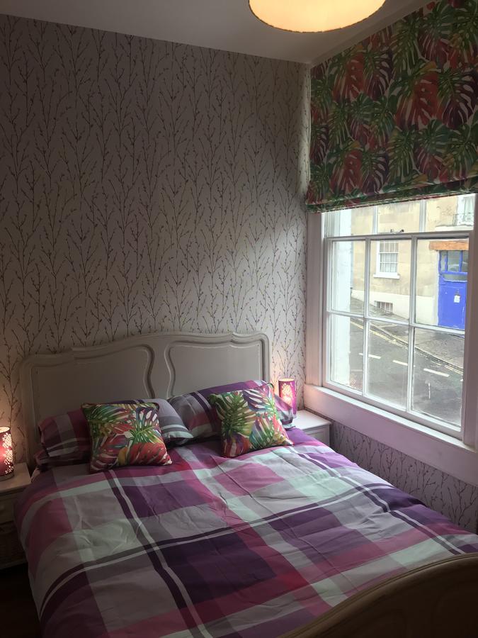 Central City Pad One Bedroom Plus Double Sofabed Bath Bagian luar foto