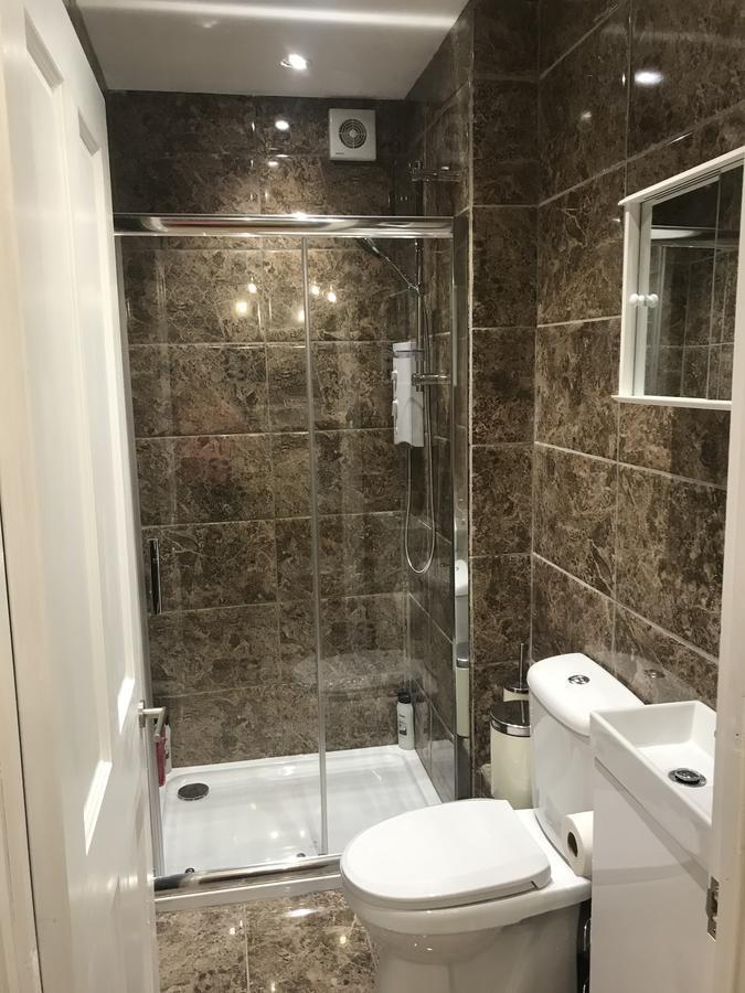Central City Pad One Bedroom Plus Double Sofabed Bath Bagian luar foto
